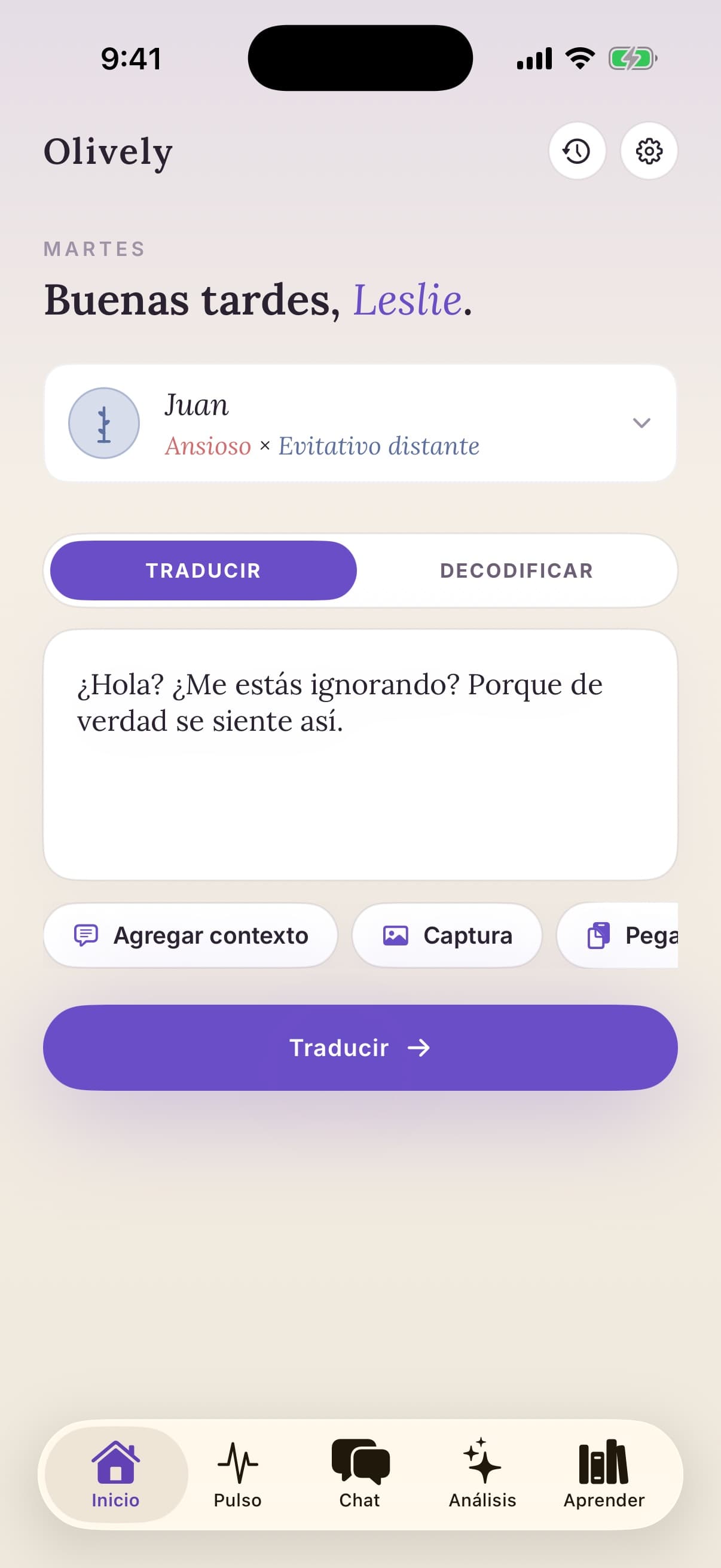 Pantalla de inicio de Olively con un perfil de pareja y un borrador listo para traducir