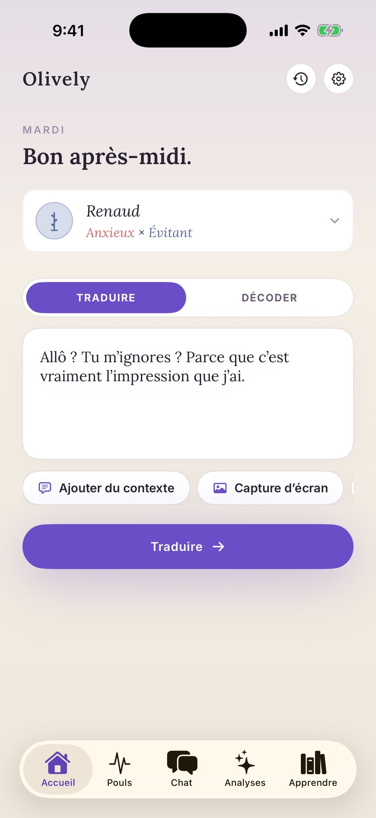 Écran d’accueil d’Olively avec un profil partenaire et un brouillon prêt à traduire